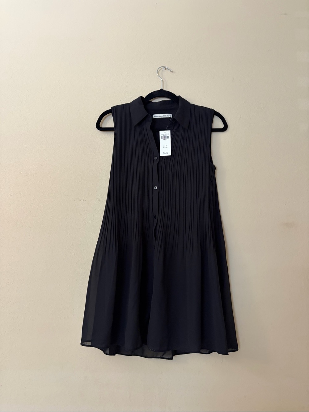 A&F Micro Pleat Mini Dress - Black